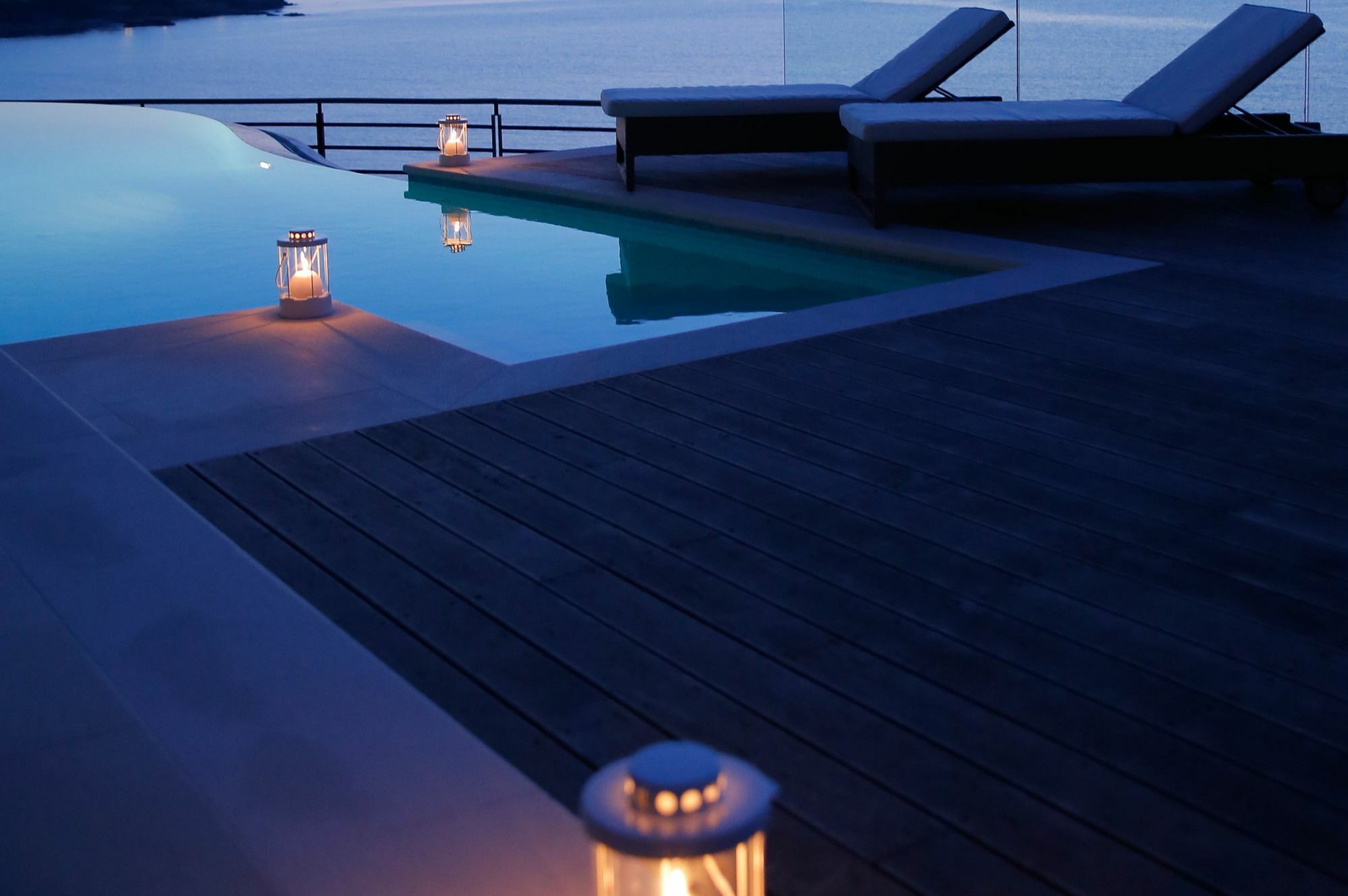Pictures Suites Агиос Стефанос Экстерьер фото